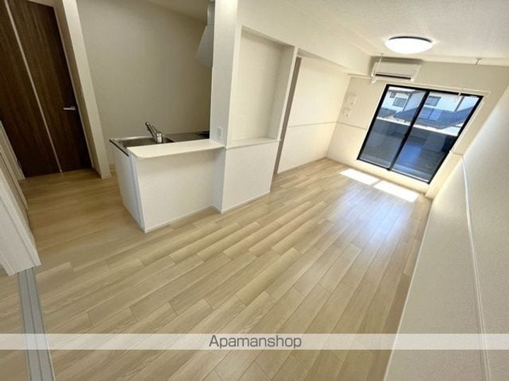 グランコート乃木坂Ⅲの居間