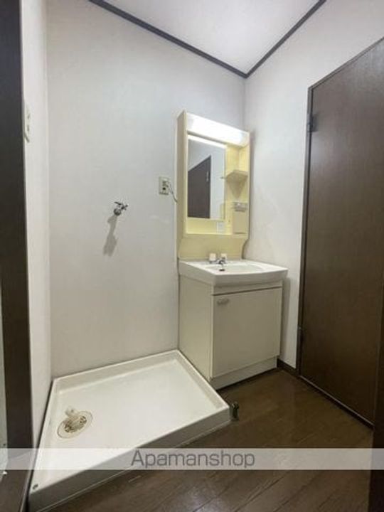 クラウンII津福の内装