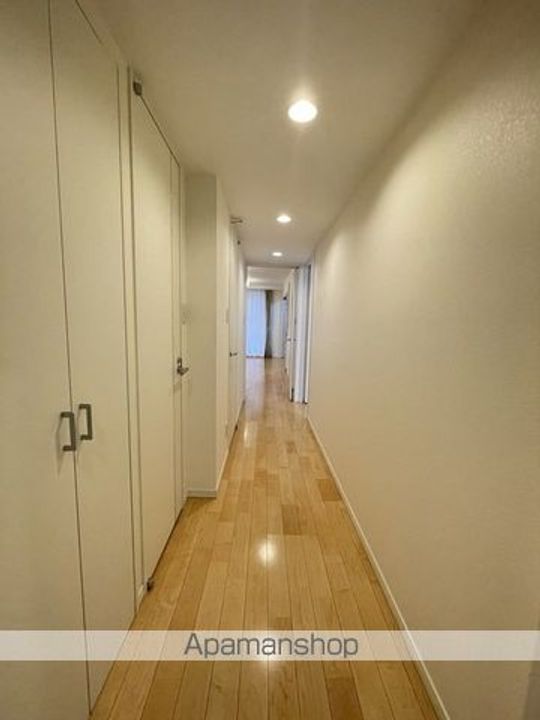 東京都杉並区荻窪4丁目の賃貸マンションの内装