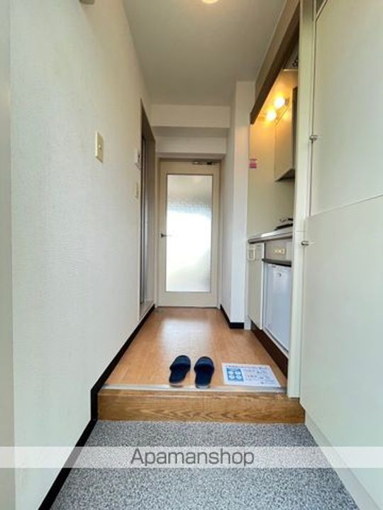 クロノス八王子台町の玄関