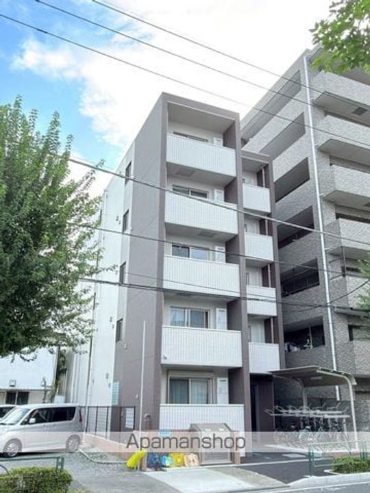 グラニテ・ルノミの外観