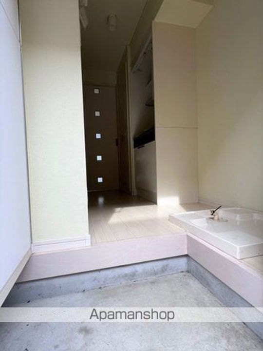 パレスヒル津田沼の玄関