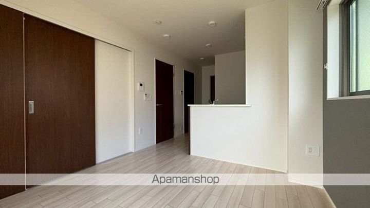 キャメロット八王子の居間