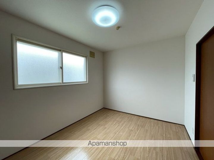 エスレイア西16条202の内装