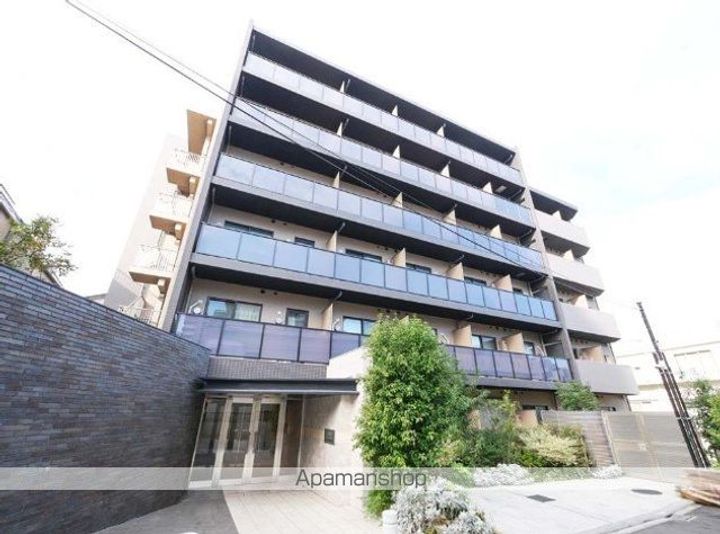 東京都新宿区高田馬場2丁目の賃貸マンションの外観