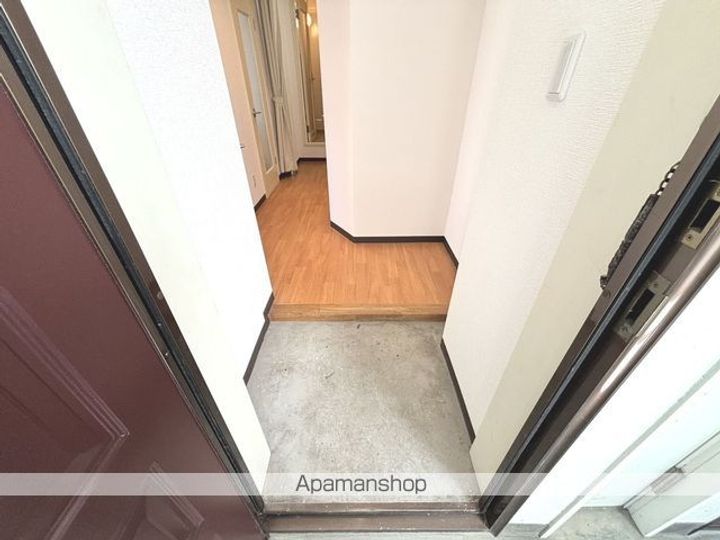 ミリオンパレス深堀の玄関