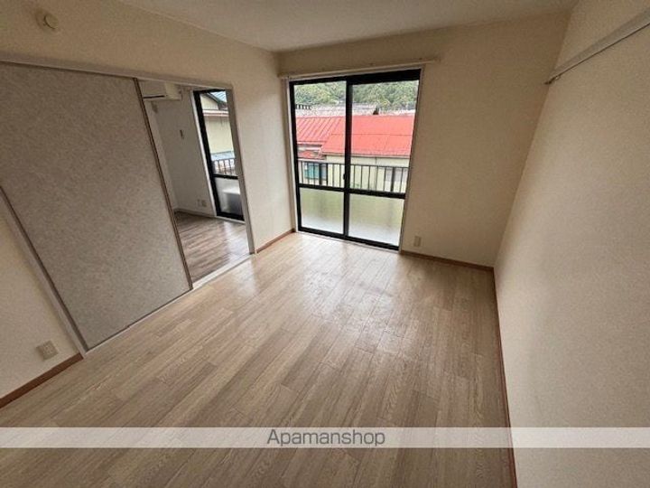 福島県伊達郡川俣町字新中町の賃貸アパート203の内装