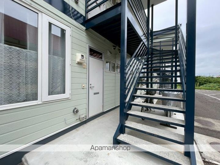 エスレイア西16条202の外観