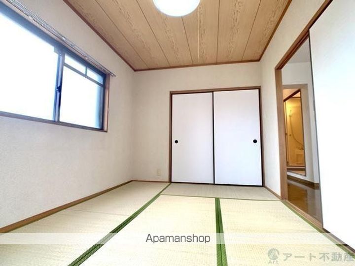 コーポカワモト5.541の内装