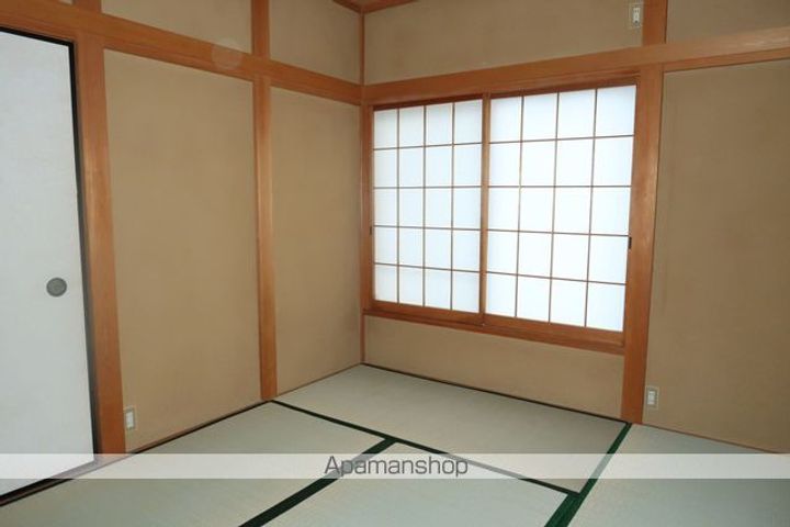 柴ハイツの内装