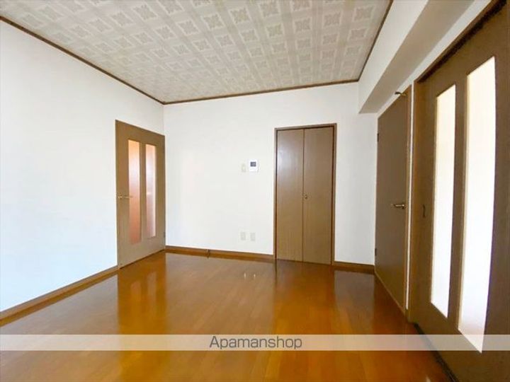 岡山県総社市総社3丁目の賃貸マンションの内装