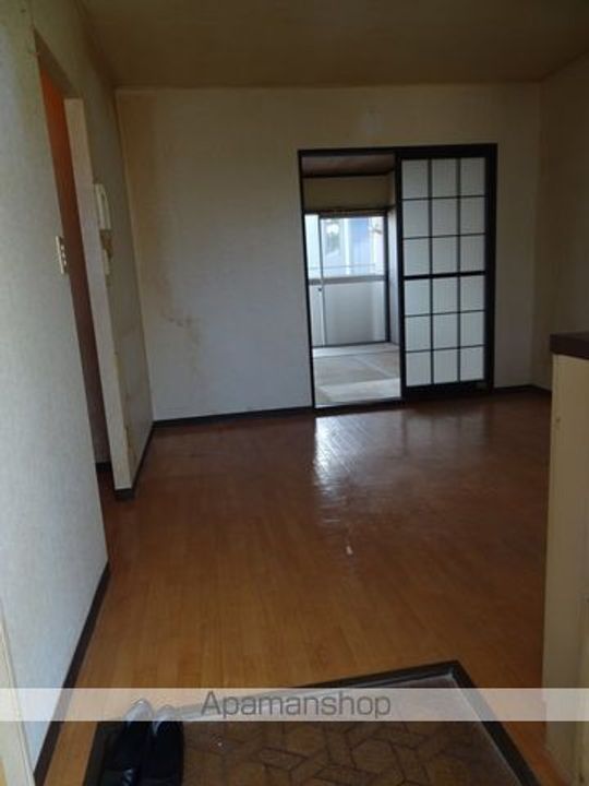 ファミールTSUJI205の居間