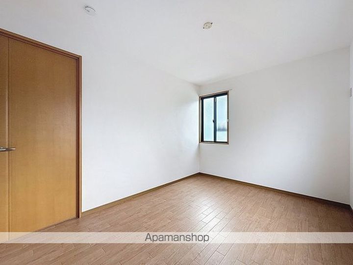 ジュネス梨子ノ木 弐番館102の内装