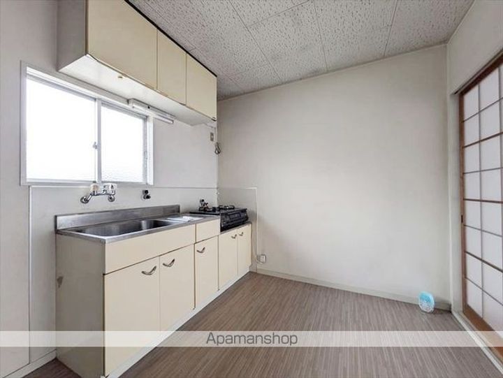 岡山県倉敷市亀山の賃貸アパートの内装