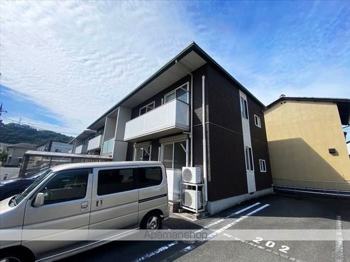 ジョリカⅢ A棟の外観