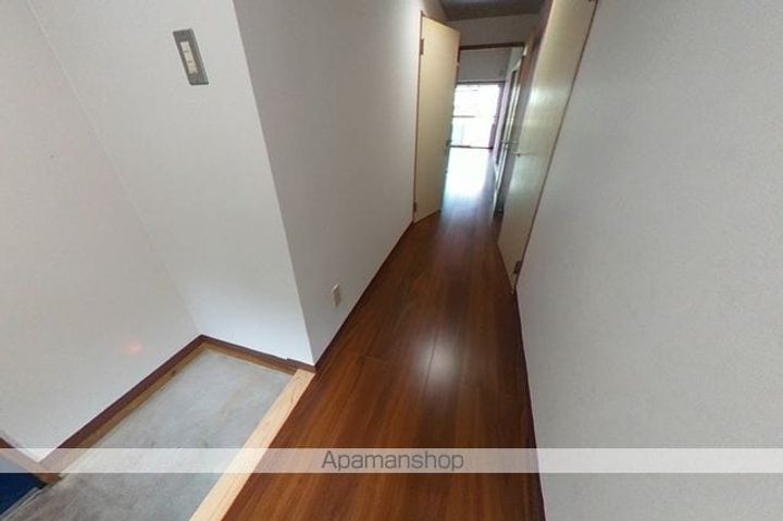 ヒルサイド小高坂の内装