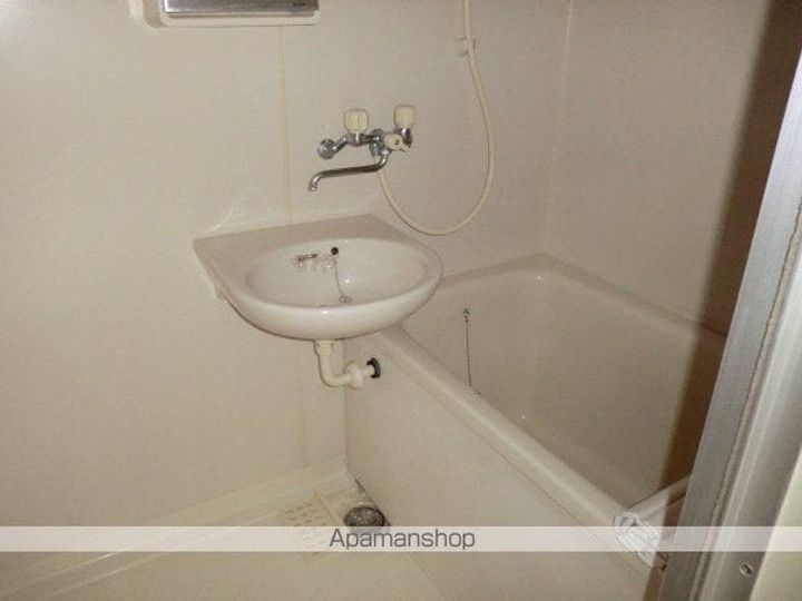 古川ランドC棟-12の風呂