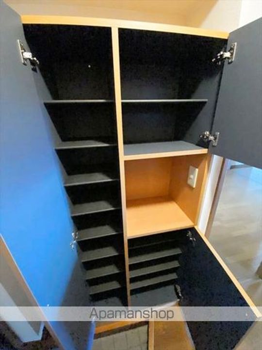 岡山県総社市総社3丁目の賃貸マンションの内装