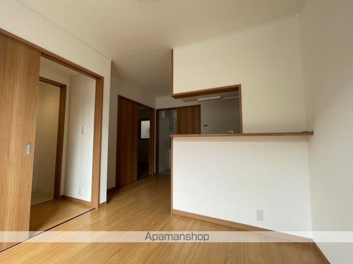 ビアンカーラBの居間