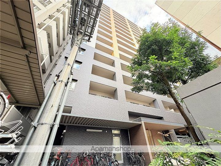宮城県仙台市若林区清水小路の賃貸マンションの外観
