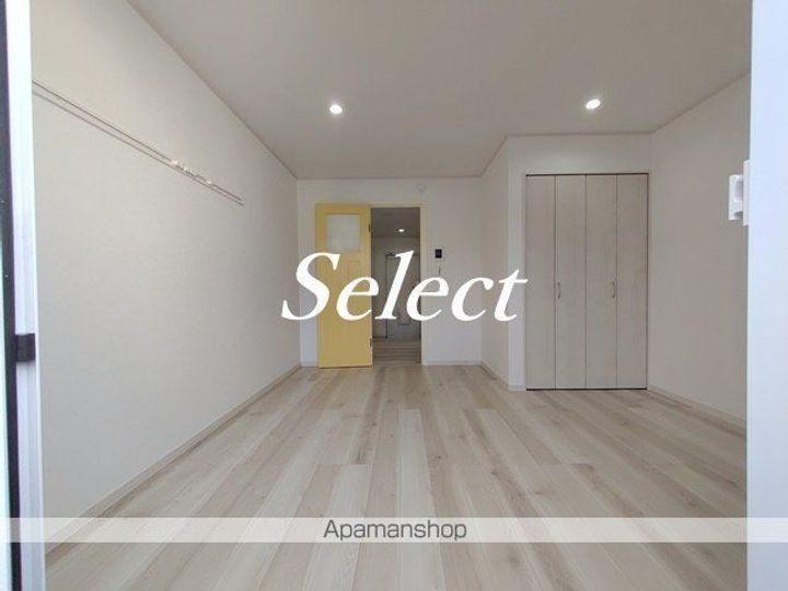 ハーミットクラブハウス横浜駅西の内装