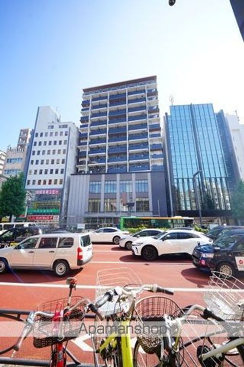 プラウドフラット四谷三丁目の外観