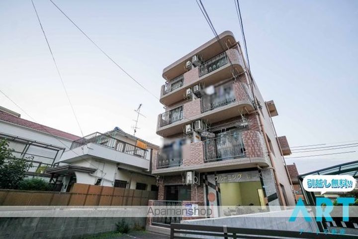 ブルーミングローズの外観