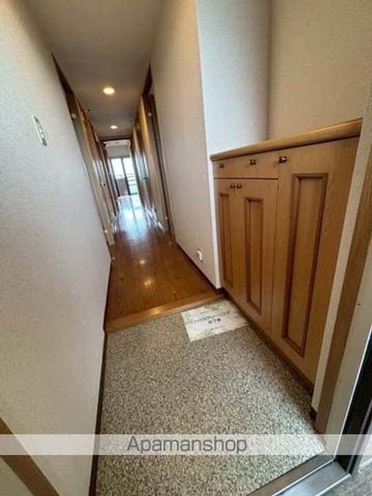 ライオンズマンション千葉グランドタワーの玄関
