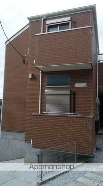 レイディアンス寺谷103の外観