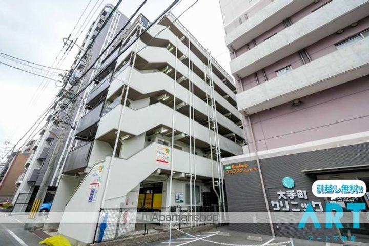 レイス三番町の外観