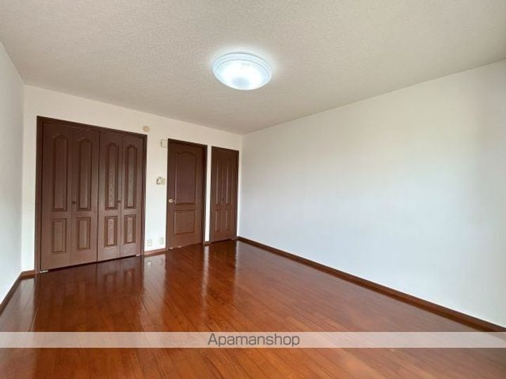 シャトーフュイッセ103の内装