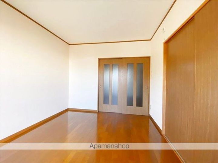 岡山県総社市総社3丁目の賃貸マンションの内装