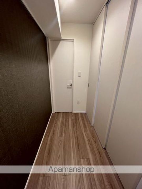 東京都中野区江原町2丁目の賃貸マンションの内装