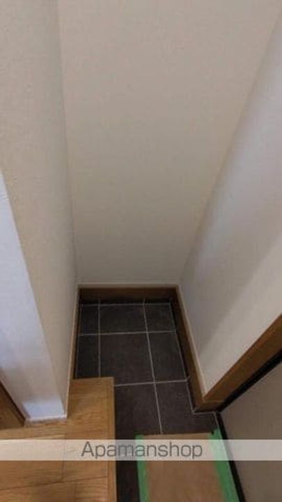 WOOD CREST AMANUMA RESIDENCEの玄関