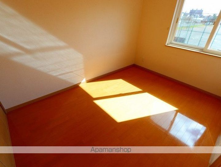 ロイヤルハイム明野新町I202の内装