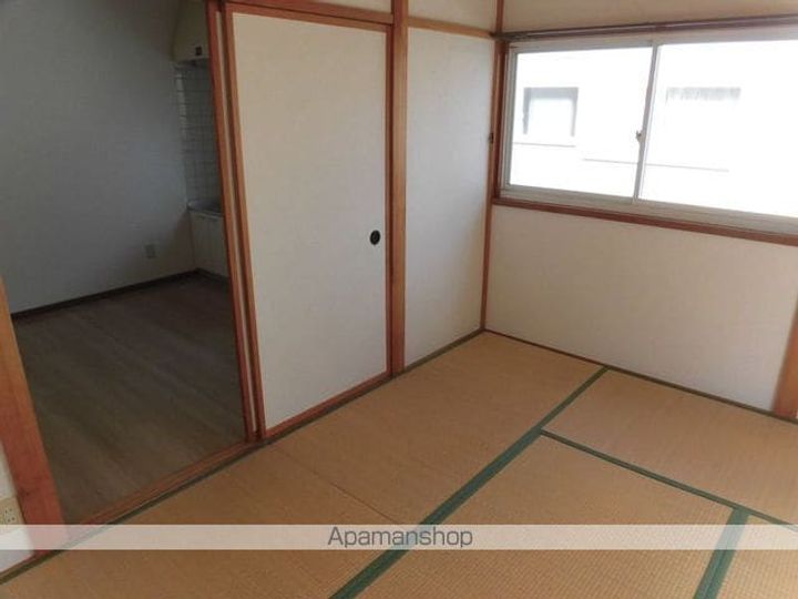 クラッブハウス202の内装