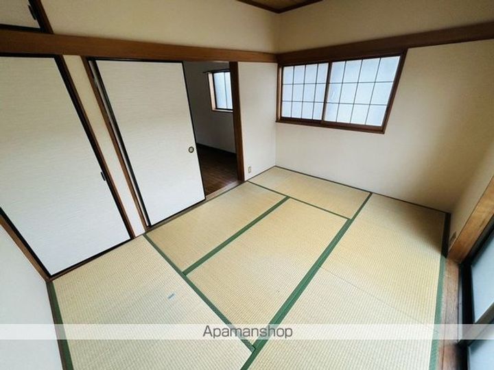 シャンハイツカジクラの内装