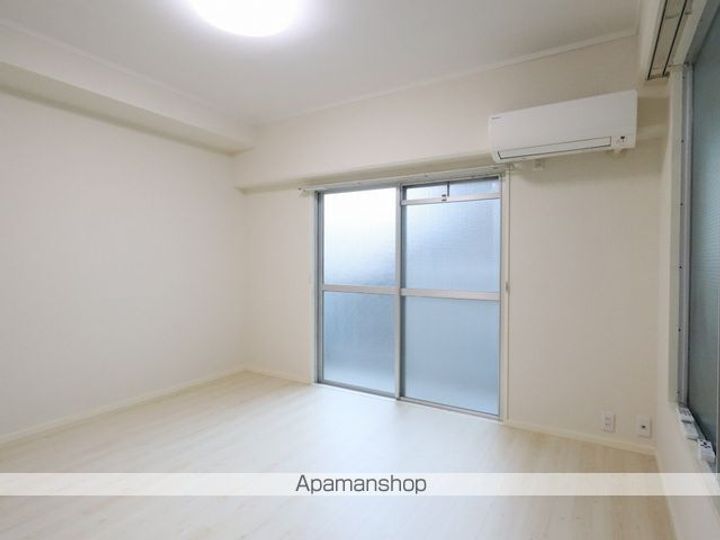 田中ビル302の内装