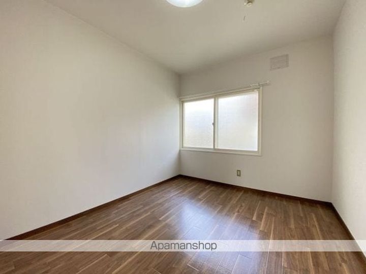 コーポセラミー201の内装