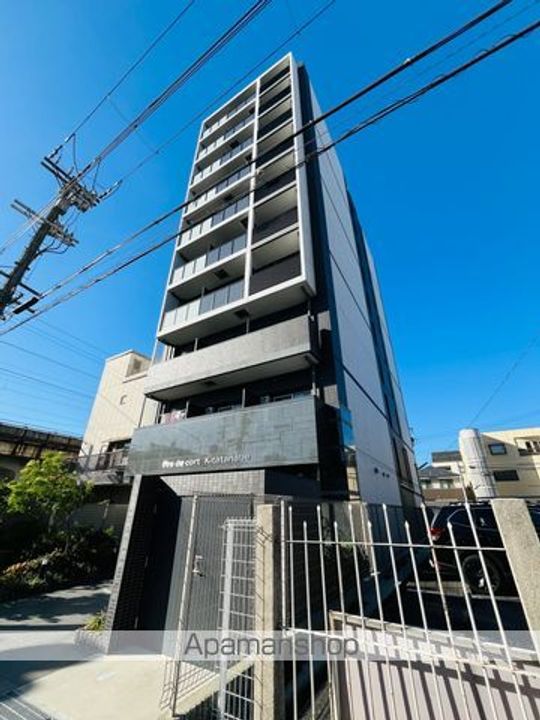 プレデコート西田辺の外観