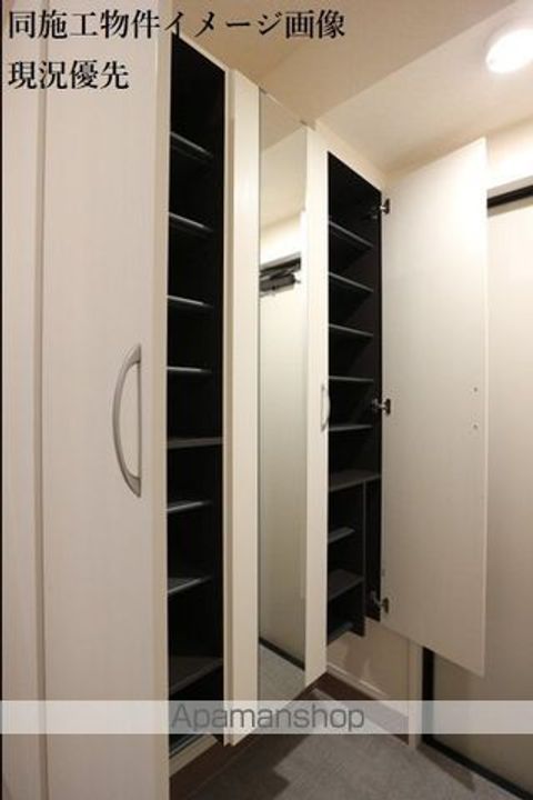 Dアヴァンス登戸町の玄関