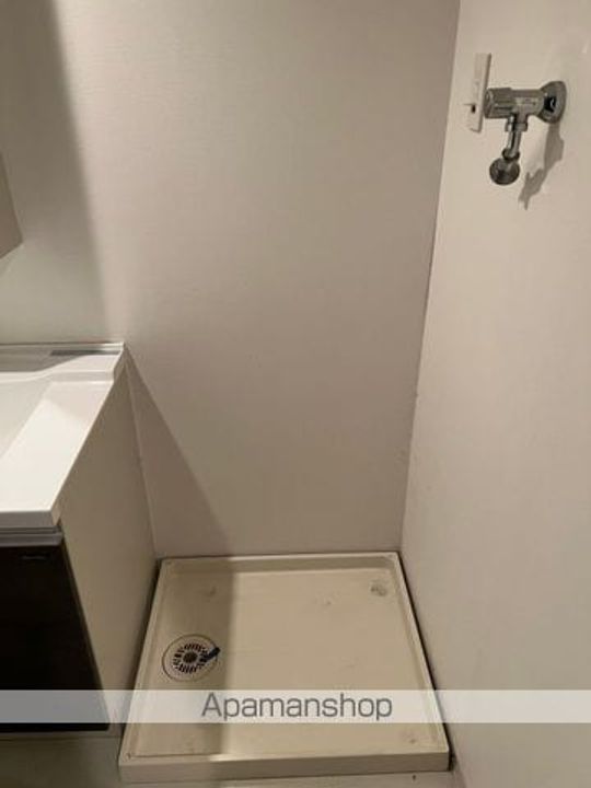 東京都新宿区北新宿4丁目の賃貸マンションの内装