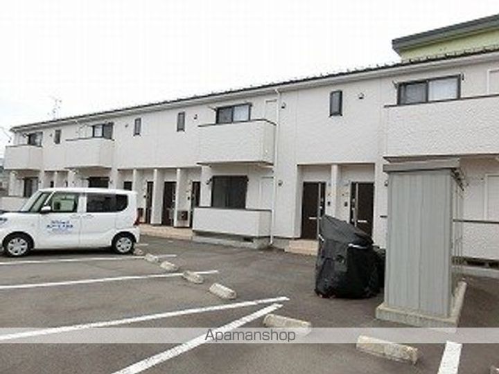岩手県盛岡市前九年3丁目の賃貸アパートの外観