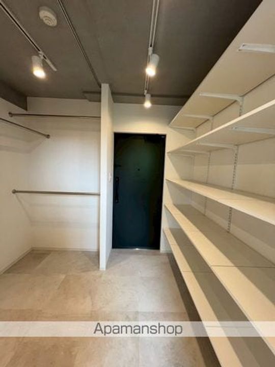 東京都杉並区方南1丁目の賃貸マンションの内装