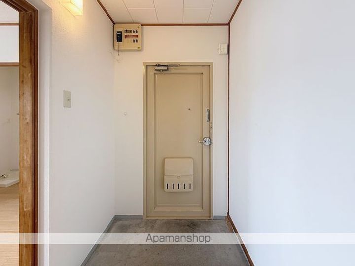 セントラル瑞穂403の玄関
