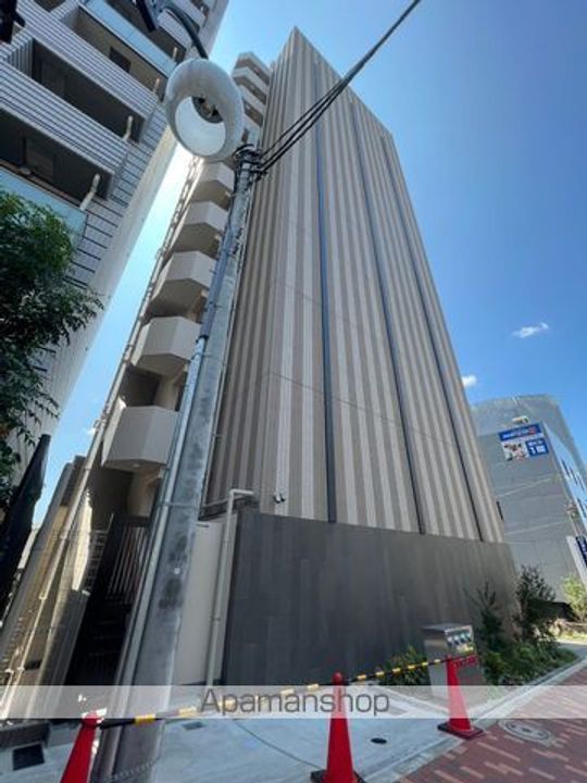 東京都中野区東中野1丁目の賃貸マンションの外観