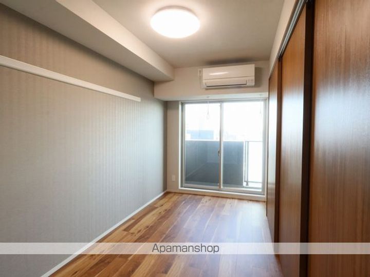 愛知県名古屋市中区大須3丁目の賃貸マンションの居間