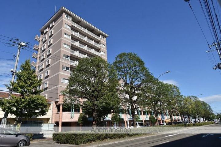 上杉五番館の外観