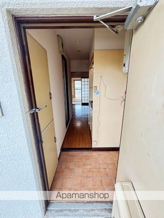 グランドールマンション310の玄関