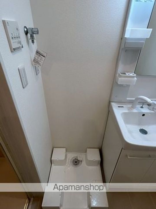 LIKES飯山満町B棟の内装